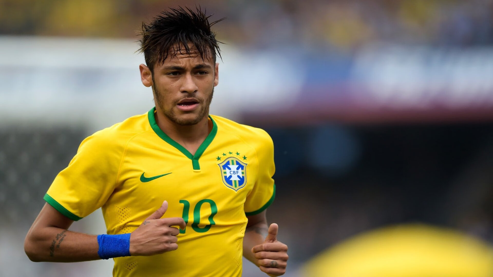 《Faker谈比赛经验:从新人到千万观众焦点》,faker接受采访